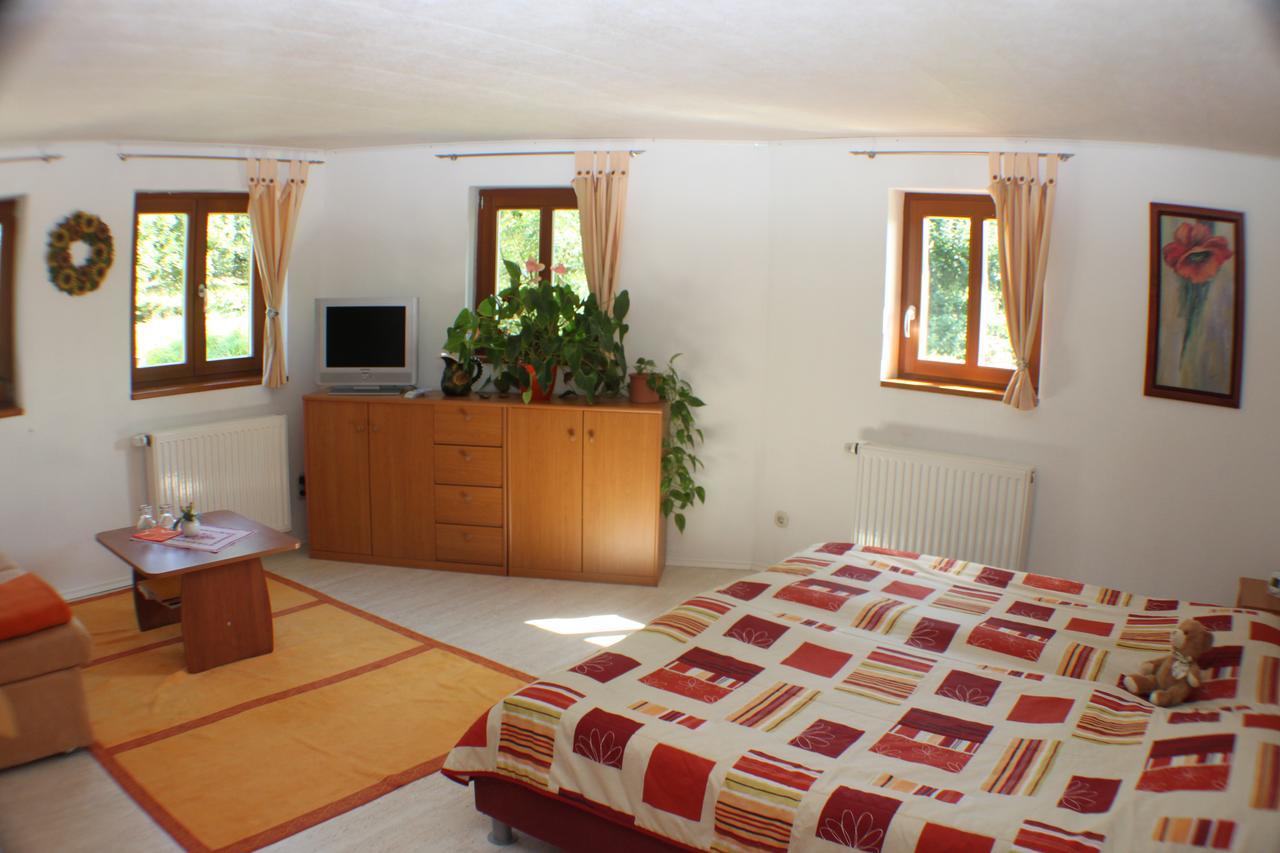 Gasthaus "Zum Wanderstuebel" Hinterhermsdorf Εξωτερικό φωτογραφία